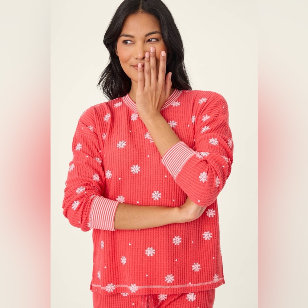 PJ Salvage Red Snowflake Pajama Set
